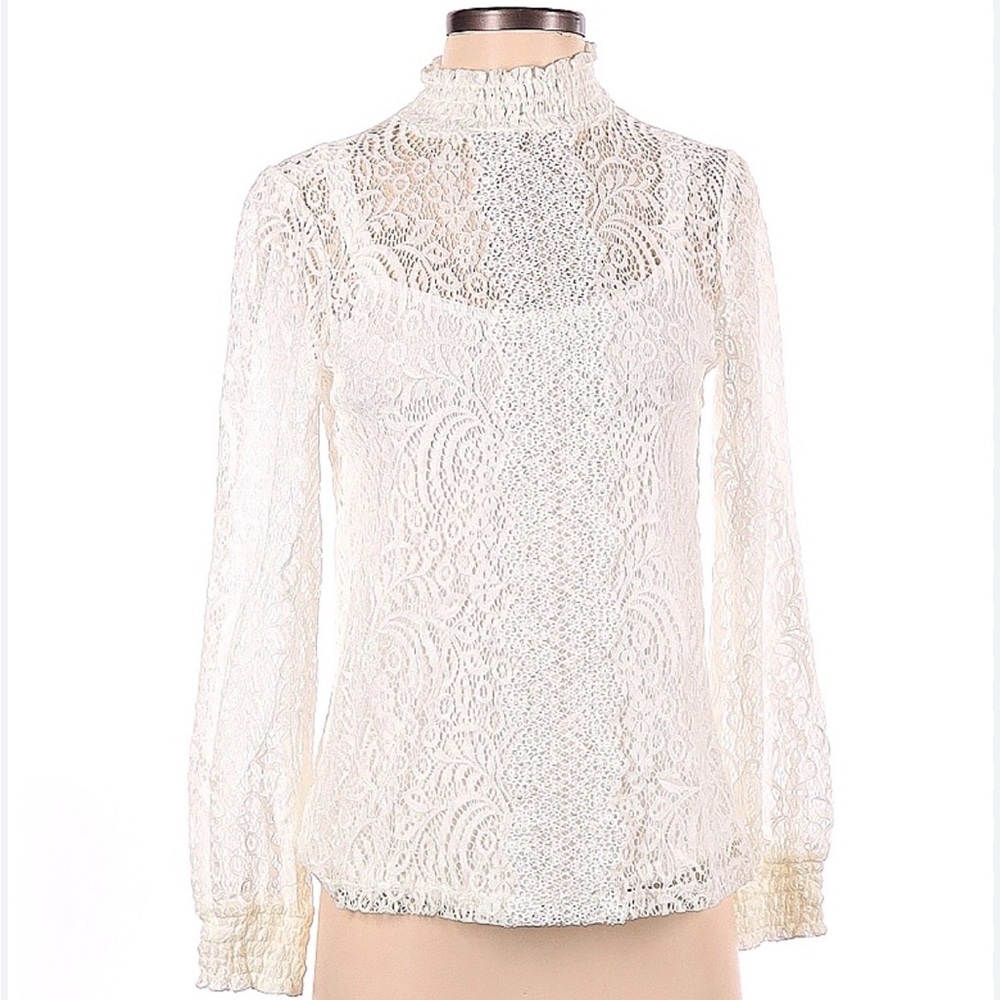 Cable & Gauge Ivory Lace Turtleneck Blouse